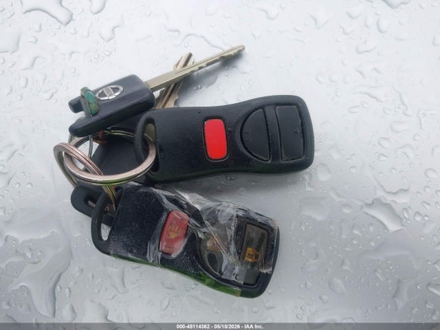 Nissan Versa 1.8 S