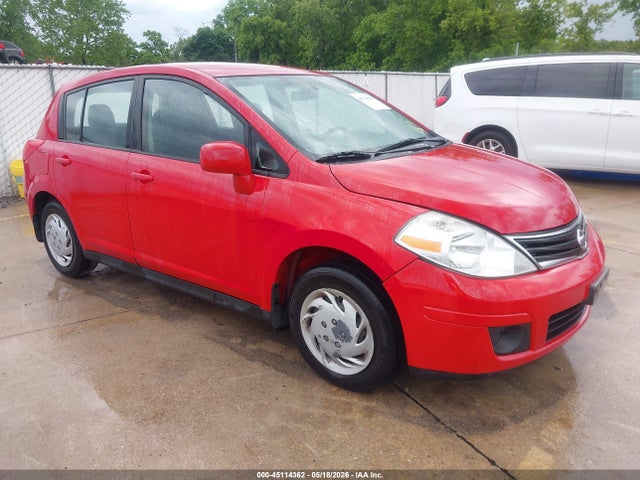 Salvage Nissan Versa Image