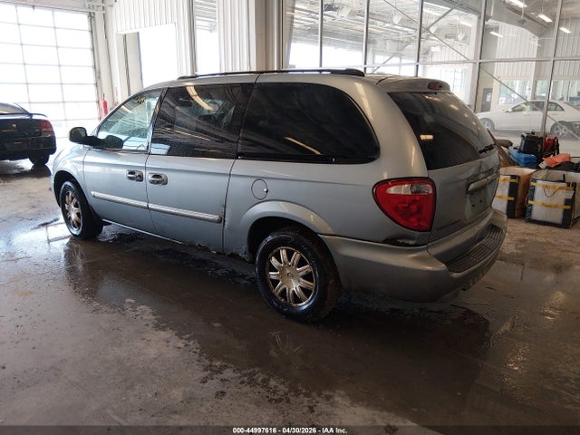 Chrysler Town & Country Touring