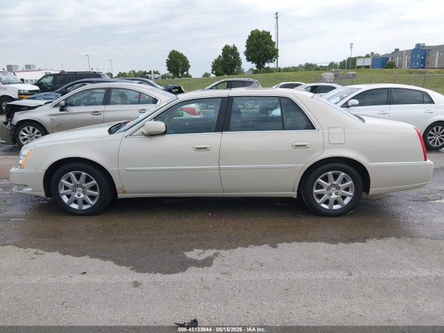 Cadillac DTS Premium Collection