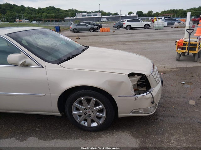 Cadillac DTS Premium Collection
