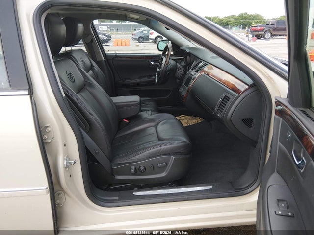 Cadillac DTS Premium Collection