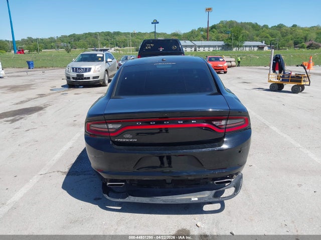 Dodge Charger Sxt Rwd