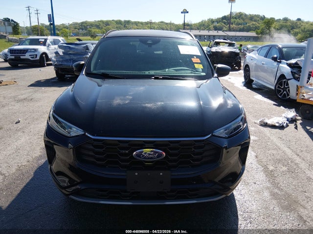 Ford Escape St-line