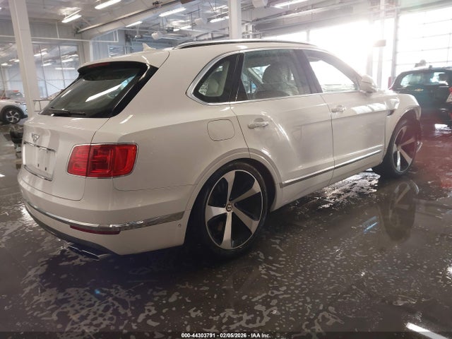 Bentley Bentayga V8