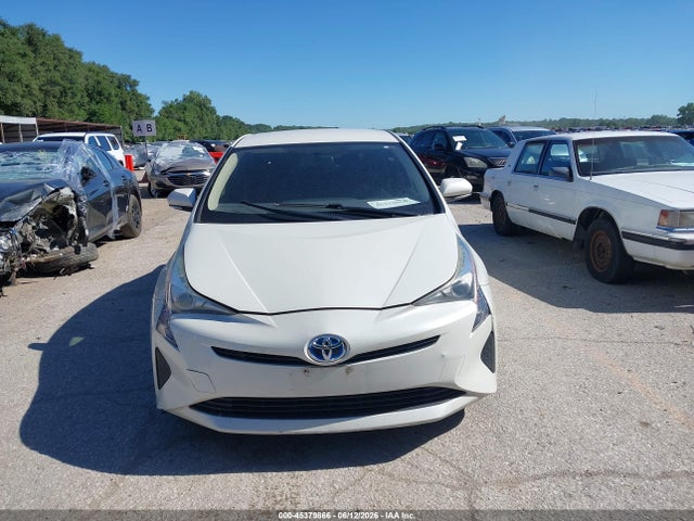 Toyota Prius Two