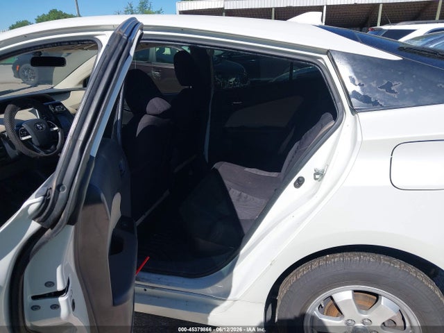 Toyota Prius Two