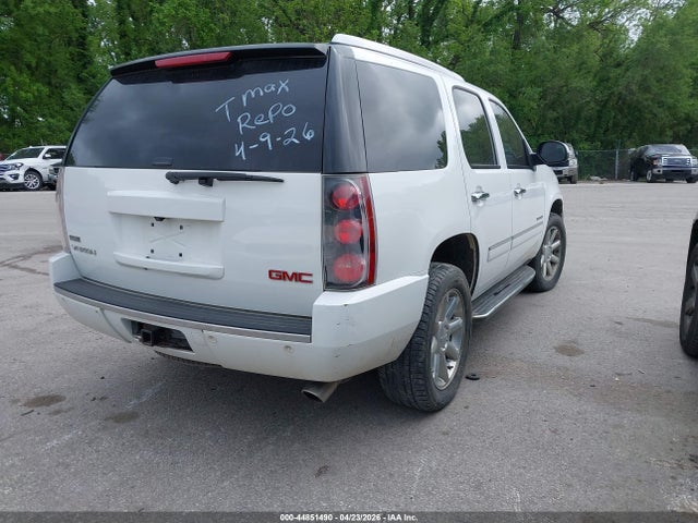 GMC Yukon Denali