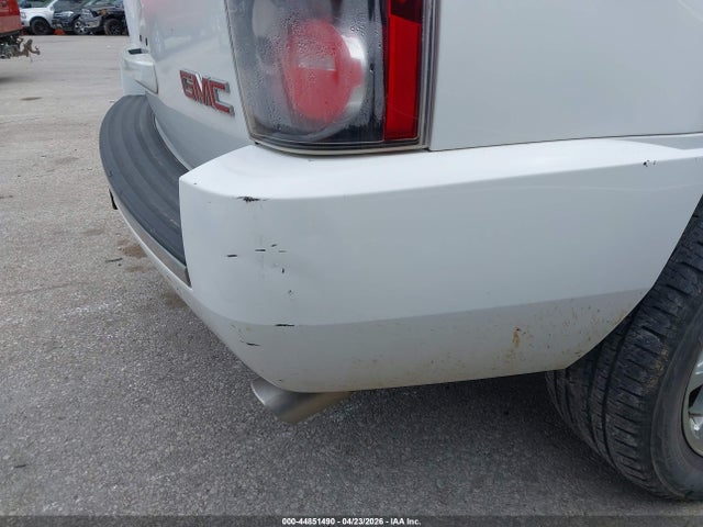 GMC Yukon Denali