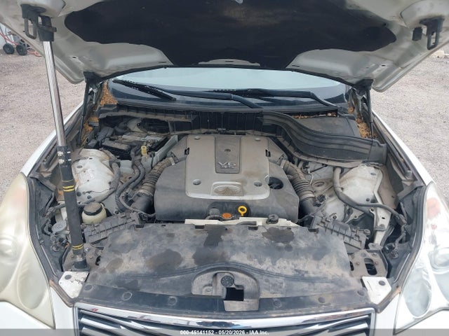 INFINITI Ex Journey