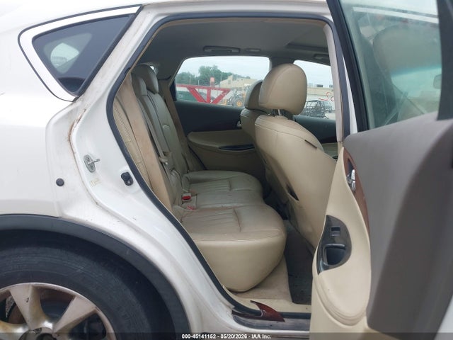 INFINITI Ex Journey