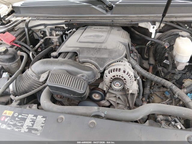 Chevrolet Suburban 1500 Ltz