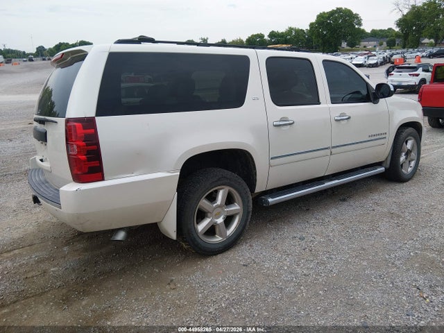 Chevrolet Suburban 1500 Ltz