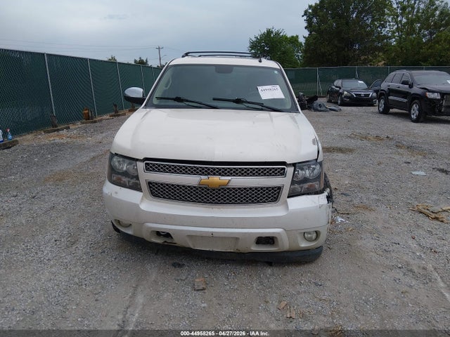 Chevrolet Suburban 1500 Ltz