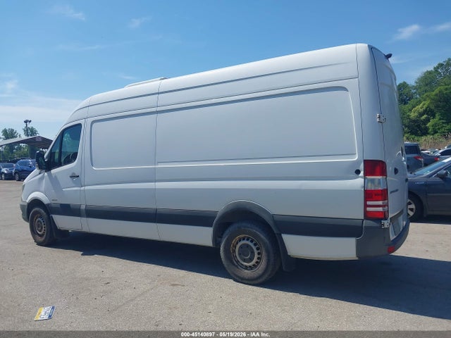 Freightliner Sprinter 2500 High  Roof