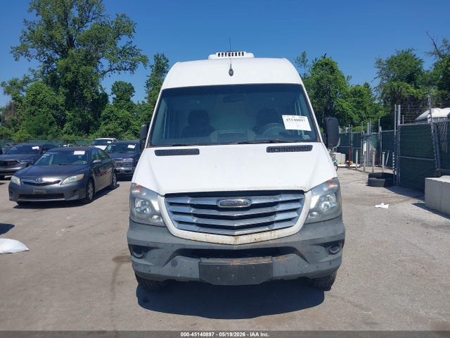 Freightliner Sprinter 2500 High  Roof