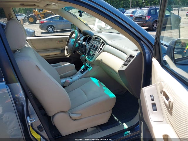 Toyota Highlander V6