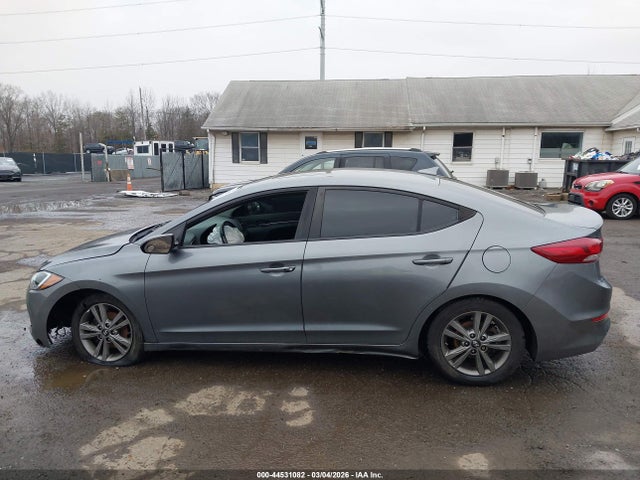 Hyundai ELANTRA Value Edition