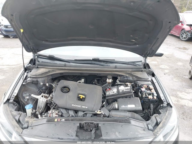 Hyundai ELANTRA Value Edition