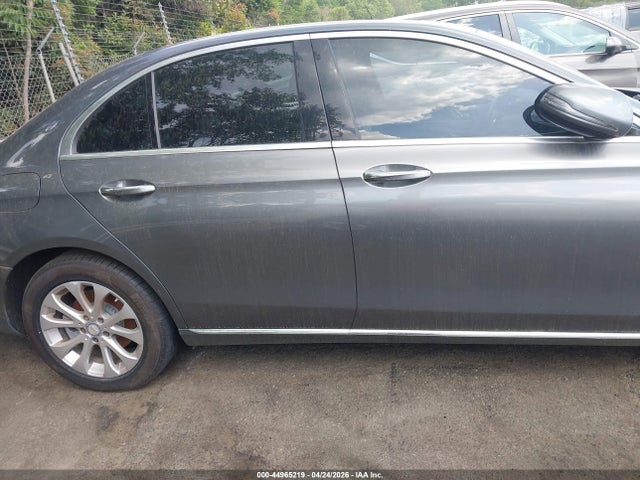 Mercedes-Benz E-Class 4matic