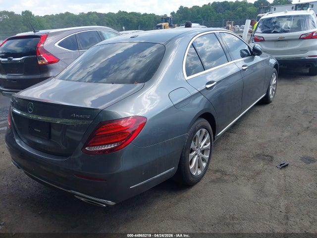 Mercedes-Benz E-Class 4matic