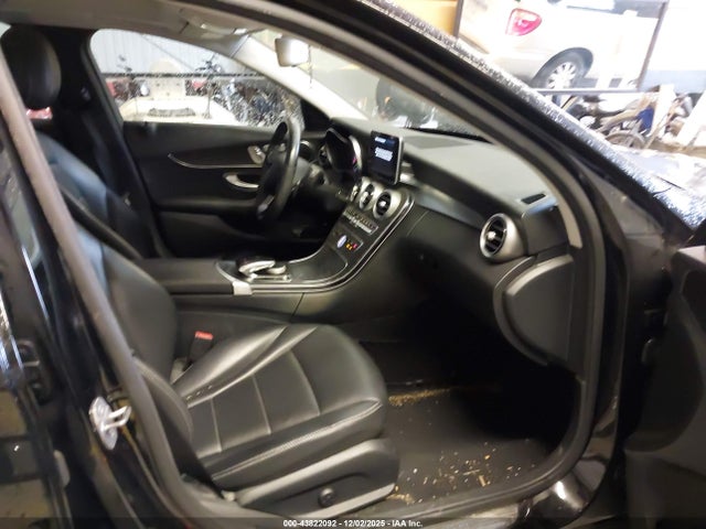 Mercedes-Benz C-Class 4matic
