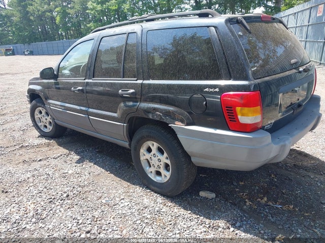 Jeep Grand Cherokee Laredo
