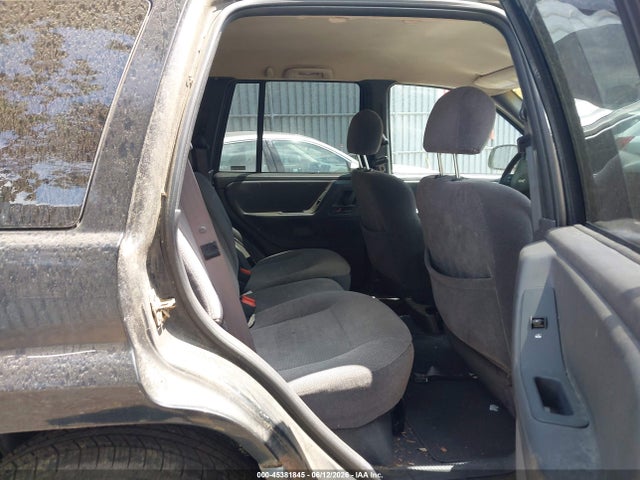 Jeep Grand Cherokee Laredo
