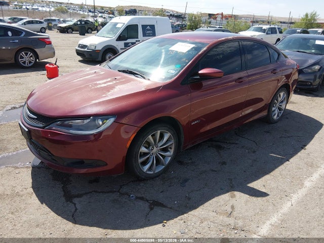 Chrysler 200 S