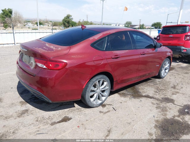 Chrysler 200 S
