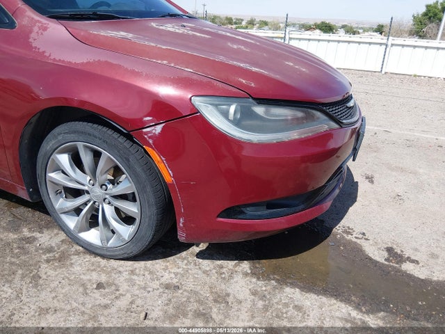 Chrysler 200 S