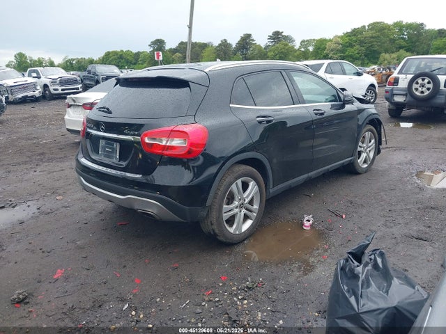 Mercedes-Benz GLA 4matic