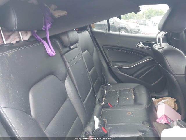 Mercedes-Benz GLA 4matic