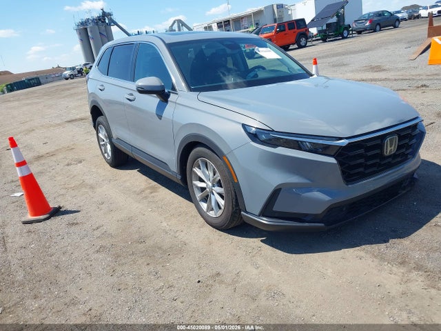 Salvage Honda CR-V Image
