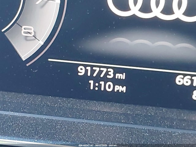 Audi A8 55