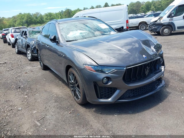 2021 Maserati Levante