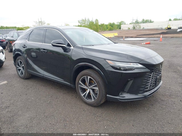 Salvage Lexus RX Image