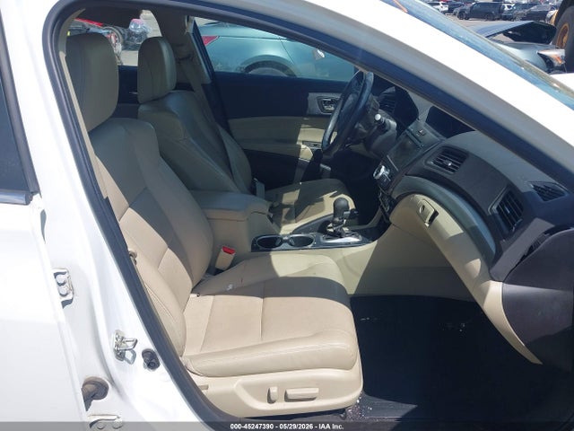 Acura ILX