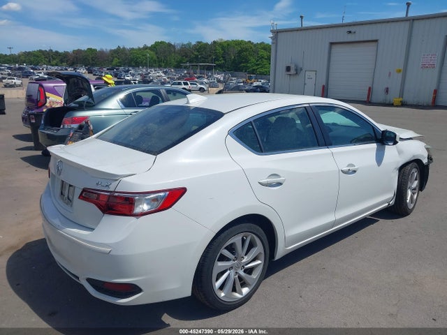 Acura ILX