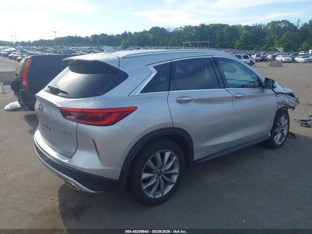 INFINITI Qx Luxe Awd