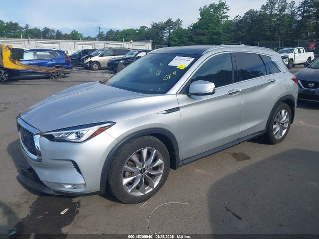 INFINITI Qx Luxe Awd
