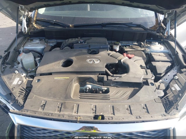 INFINITI Qx Luxe Awd