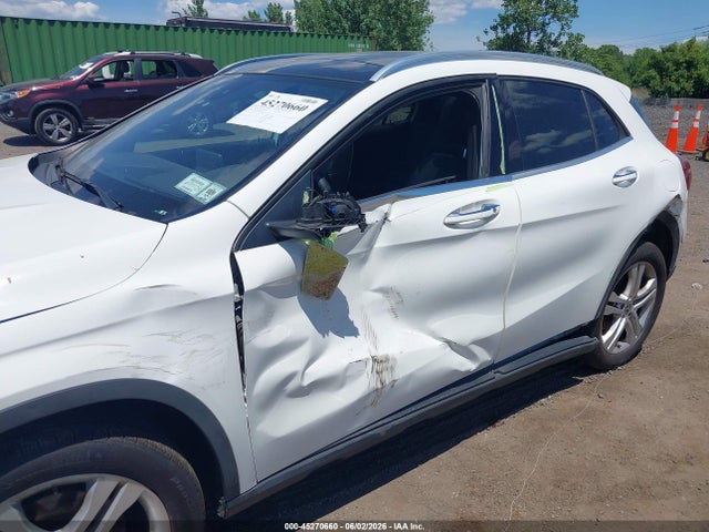Mercedes-Benz GLA 4matic