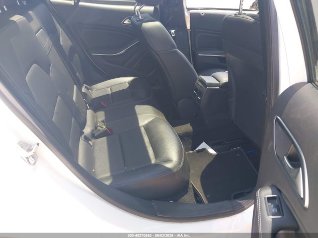 Mercedes-Benz GLA 4matic