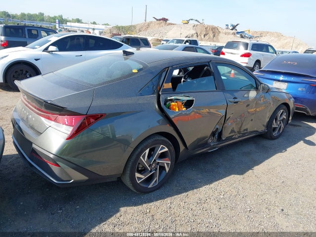 Hyundai ELANTRA Sel Sport