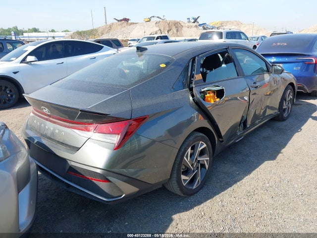 Hyundai ELANTRA Sel Sport