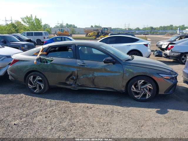 Hyundai ELANTRA Sel Sport