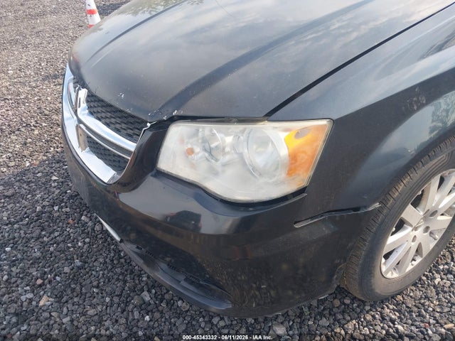 Chrysler Town & Country Touring