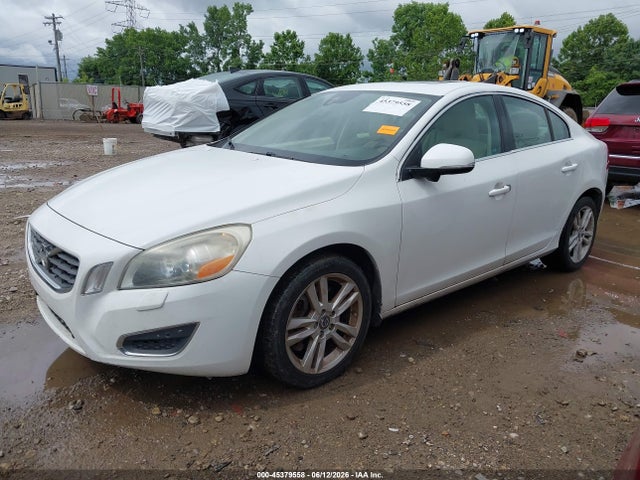 Volvo S60 T5