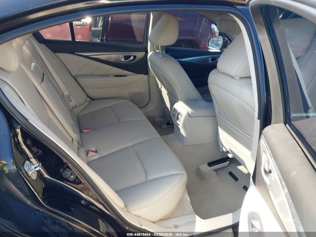INFINITI Q50